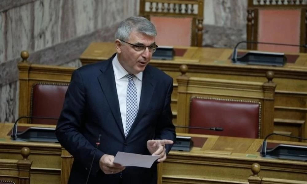 Τσακλόγλου: «Καμία μείωση δεν θα υπάρξει στο επικουρικό για τους υφιστάμενους συνταξιούχους»